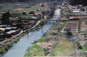 青葉湖の底に沈んだ村